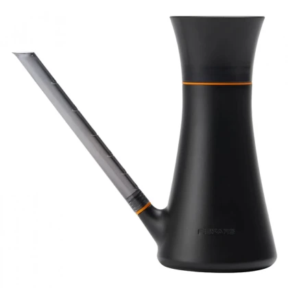 Kanvička na zalievanie - čierna - Fiskars - ZC - 1,2 l - pestovateľské pomôcky - 1 ks